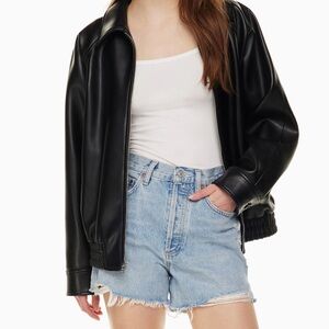 Agolde Dee short 
26